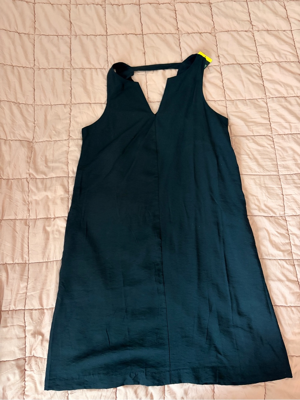 Banana Republic Black Sleeveless V-Neck Midi Dress